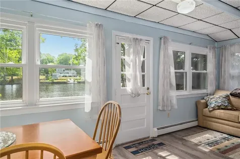 187 Lakehurst Drive Coventry RI 02816