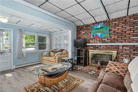 187 Lakehurst Drive Coventry RI 02816