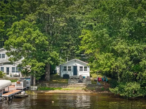 187 Lakehurst Drive Coventry RI 02816