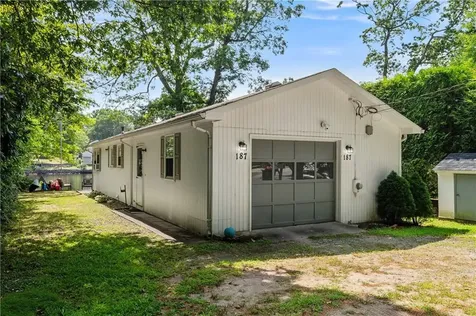 187 Lakehurst Drive Coventry RI 02816