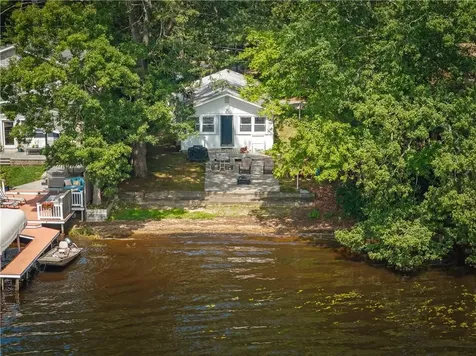 187 Lakehurst Drive Coventry RI 02816