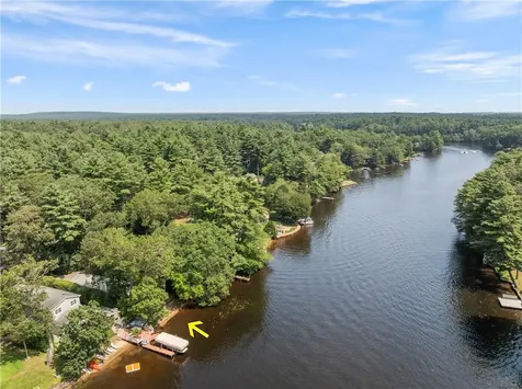 187 Lakehurst Drive Coventry RI 02816