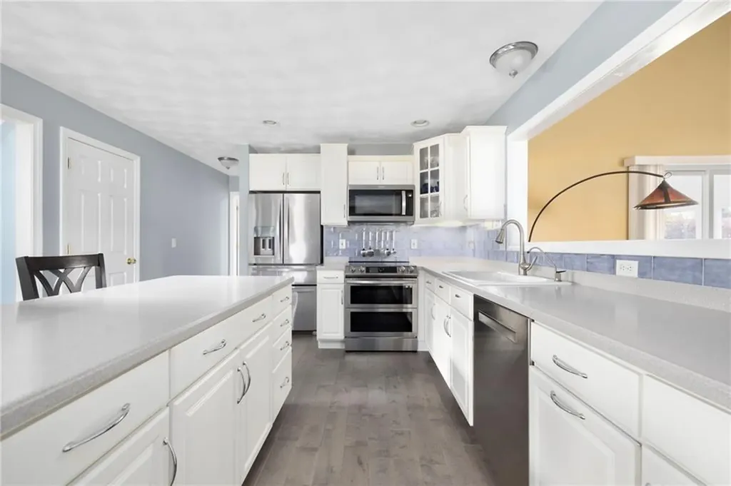 1 Henry Clay Court West Greenwich RI 02817