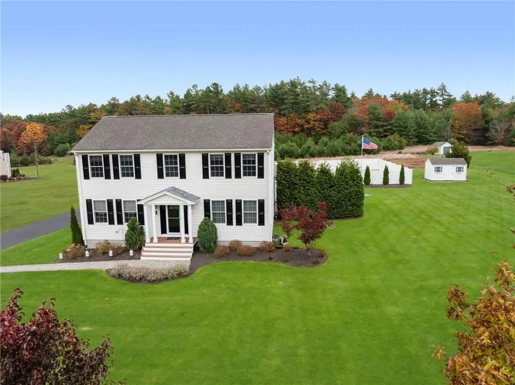 1 Henry Clay Court West Greenwich RI 02817