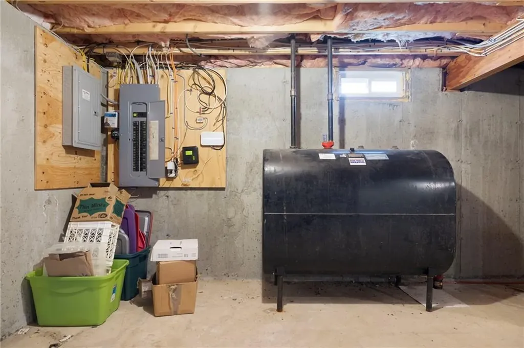 1 Henry Clay Court West Greenwich RI 02817