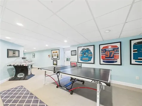 75 Bow Street East Greenwich RI 02818