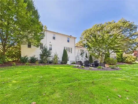 75 Bow Street East Greenwich RI 02818