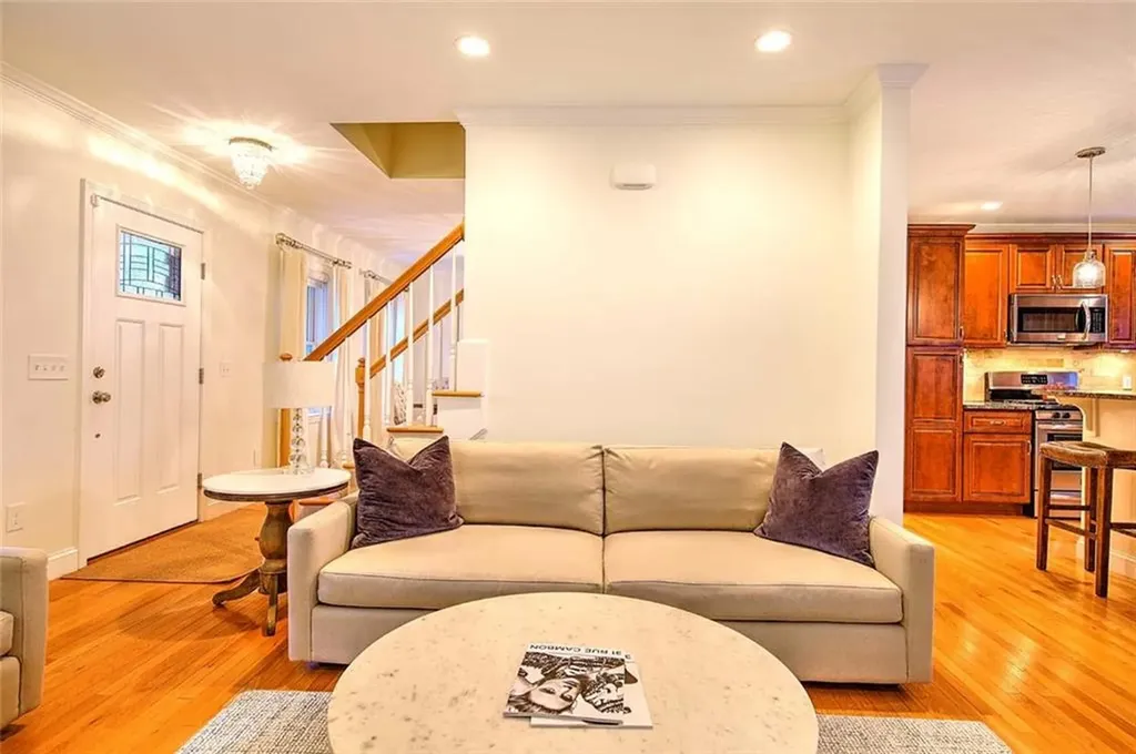 189 Cowesett Road Warwick RI 02886