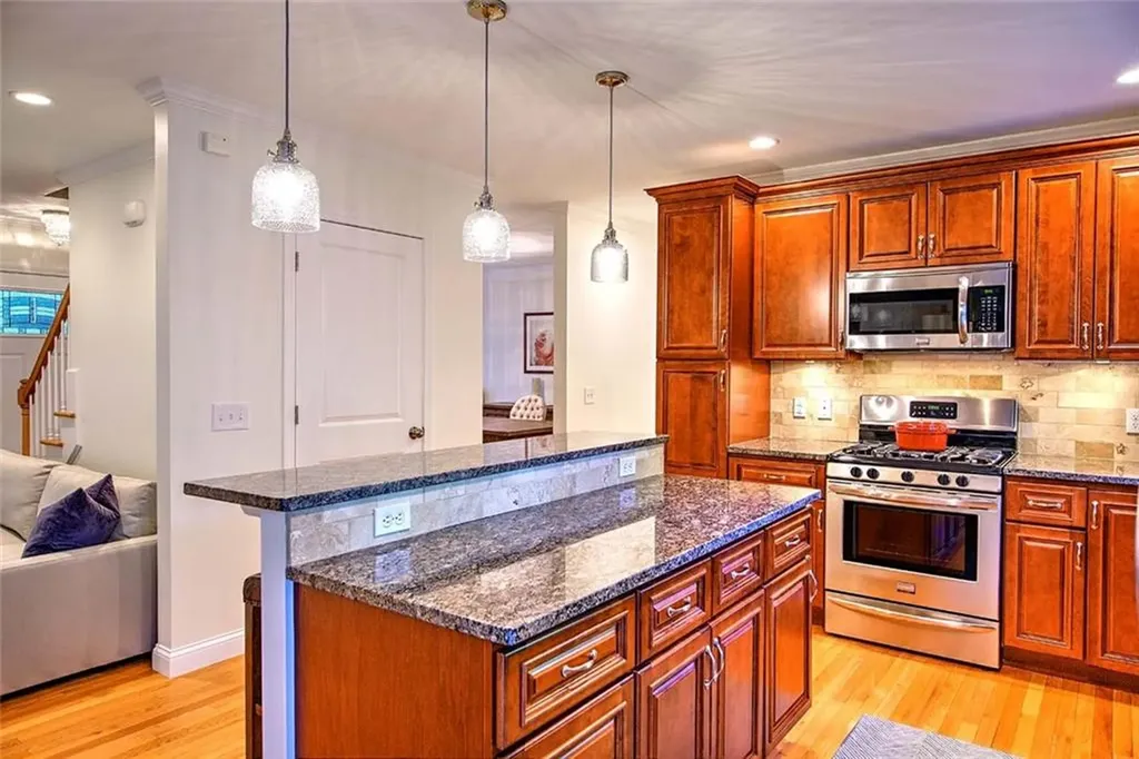 189 Cowesett Road Warwick RI 02886