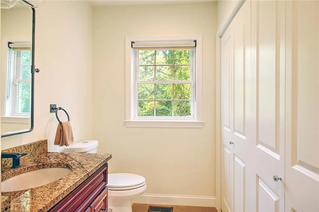 189 Cowesett Road Warwick RI 02886