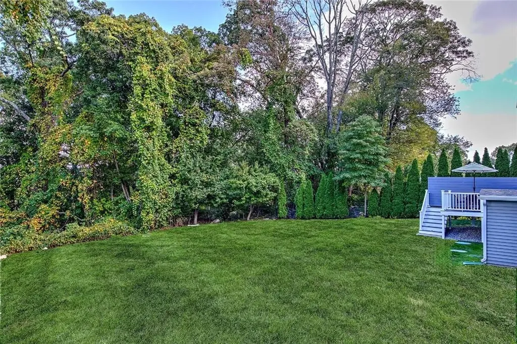 189 Cowesett Road Warwick RI 02886