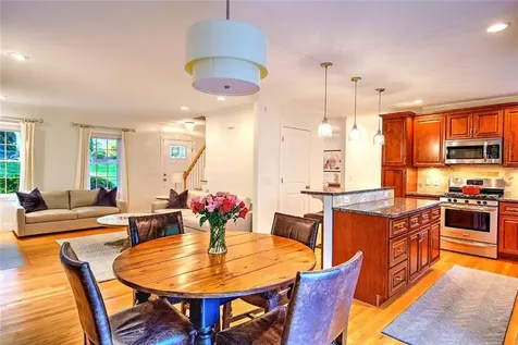 189 Cowesett Road Warwick RI 02886