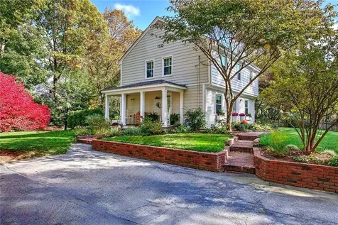 15 Lamson Road Barrington RI 02806