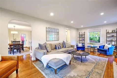 15 Lamson Road Barrington RI 02806