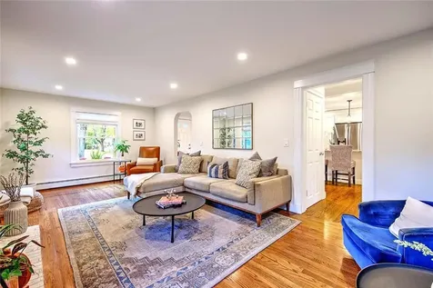 15 Lamson Road Barrington RI 02806