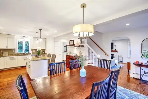 15 Lamson Road Barrington RI 02806