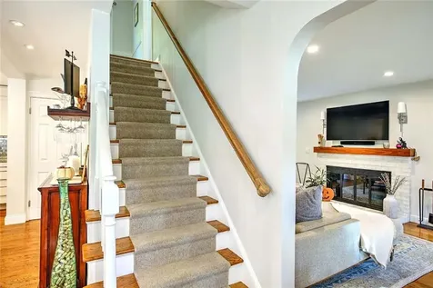 15 Lamson Road Barrington RI 02806