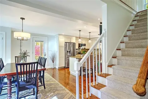 15 Lamson Road Barrington RI 02806