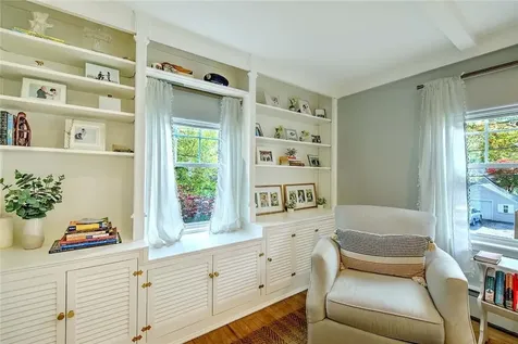 15 Lamson Road Barrington RI 02806