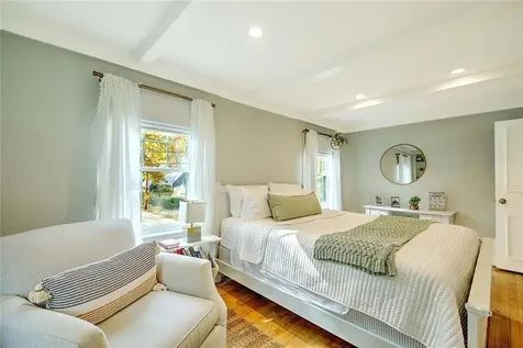 15 Lamson Road Barrington RI 02806