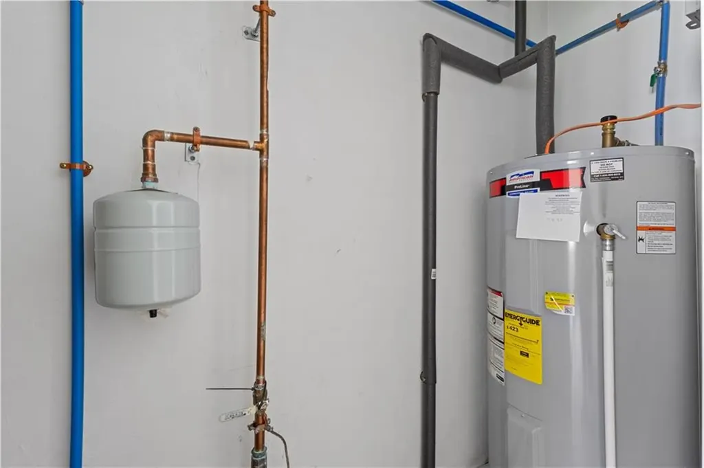 47 Roland Drive West Greenwich RI 02817