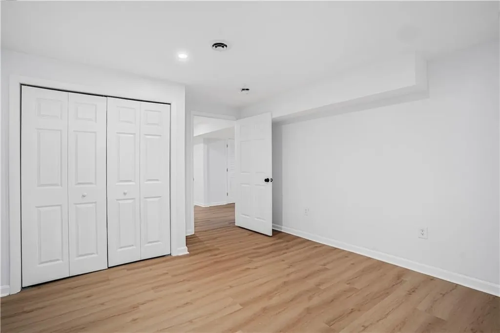 285 School Street Lincoln RI 02865