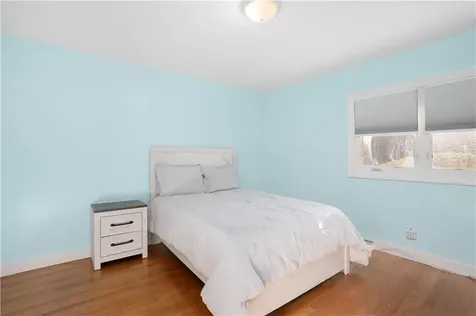 285 School Street Lincoln RI 02865