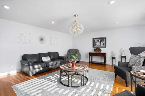 285 School Street Lincoln RI 02865