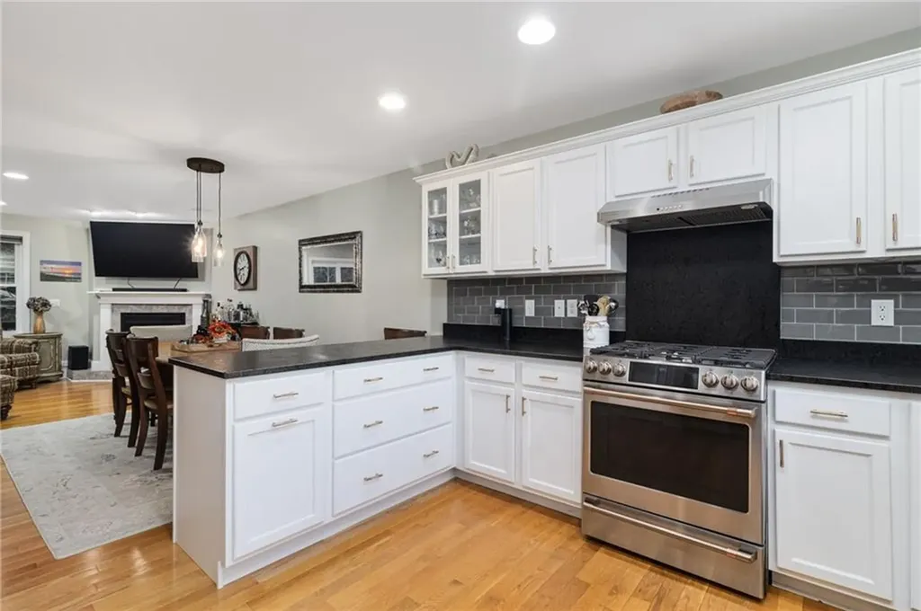 1209 Centerville Road Warwick RI 02886