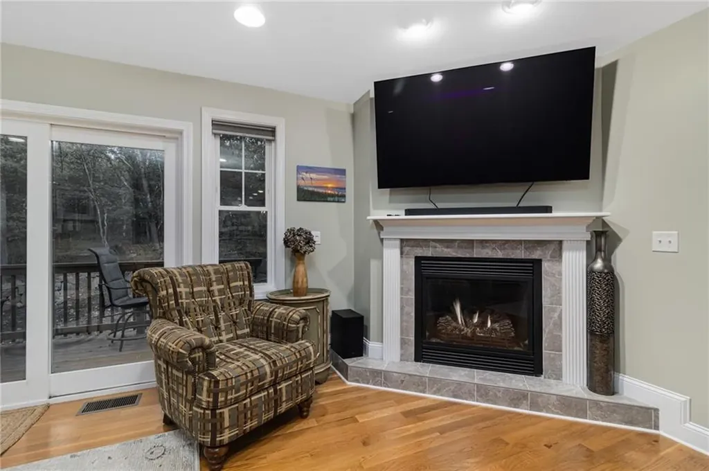 1209 Centerville Road Warwick RI 02886