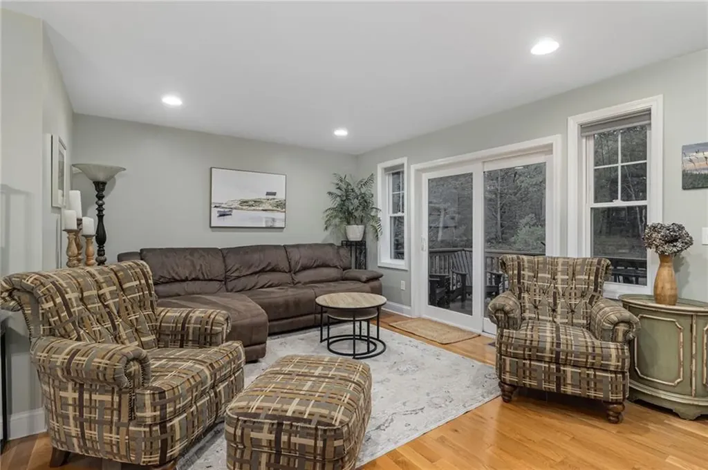 1209 Centerville Road Warwick RI 02886