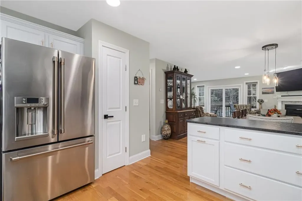 1209 Centerville Road Warwick RI 02886