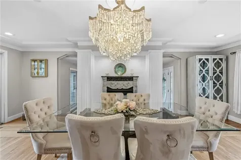 21 Crestwood Road Warwick RI 02886