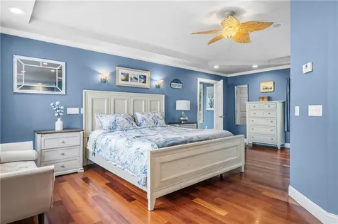 21 Crestwood Road Warwick RI 02886