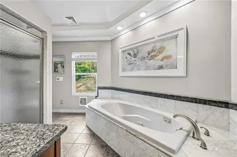 21 Crestwood Road Warwick RI 02886