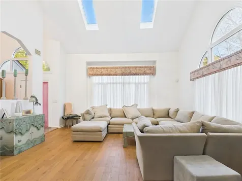 7 Briarwood Road Lincoln RI 02865