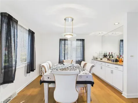 7 Briarwood Road Lincoln RI 02865