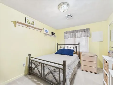 7 Briarwood Road Lincoln RI 02865