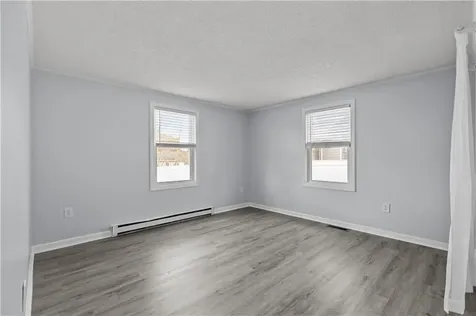 162 Center Avenue Middletown RI 02842