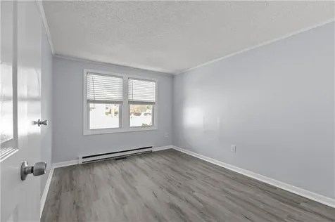 162 Center Avenue Middletown RI 02842