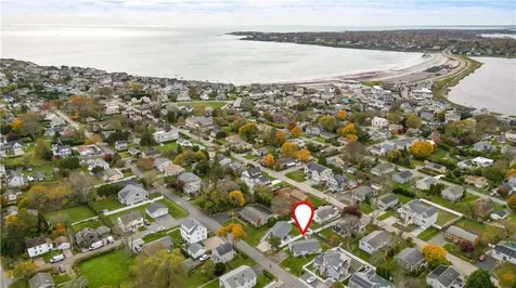 162 Center Avenue Middletown RI 02842