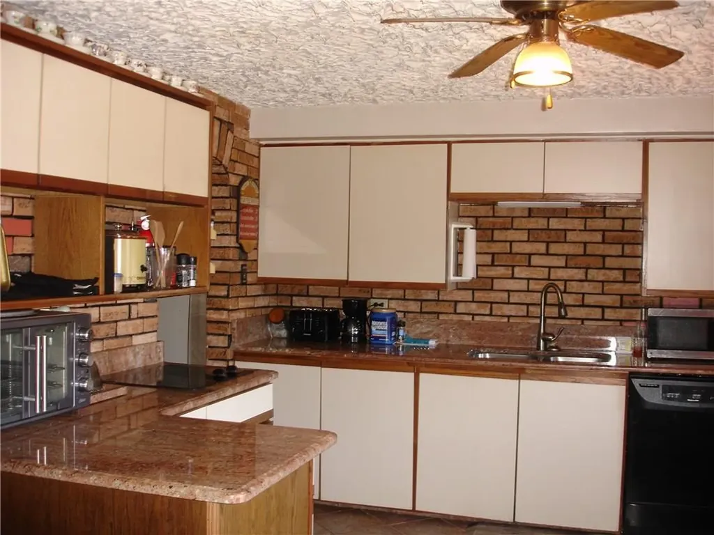 191 Fairfield Avenue Woonsocket RI 02895