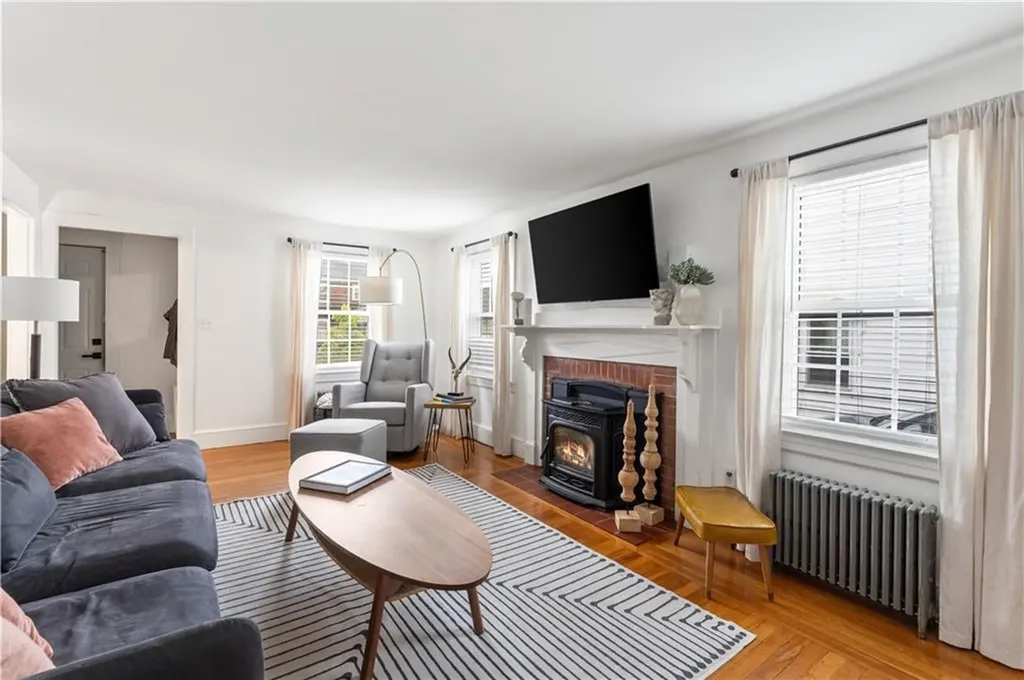 168 West Forest Avenue Pawtucket RI 02860
