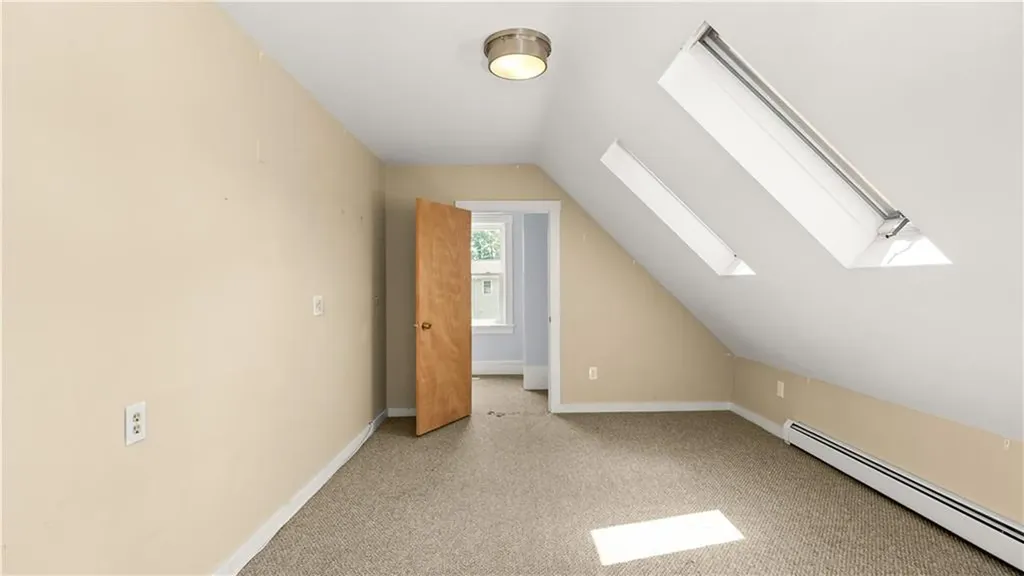6 8 Fuller Avenue East Providence RI 02915