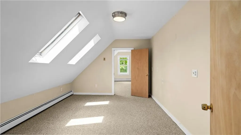 6 8 Fuller Avenue East Providence RI 02915