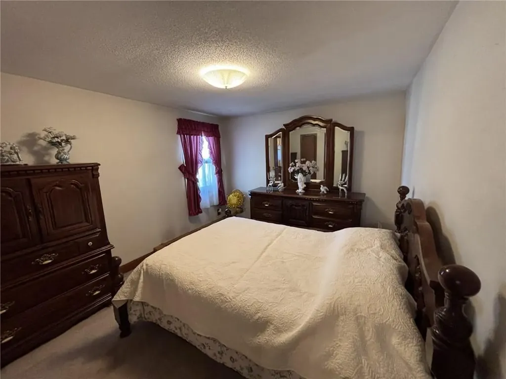 12 Union Street Warren RI 02885