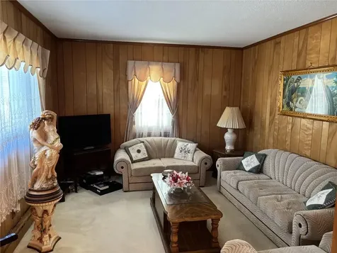 12 Union Street Warren RI 02885