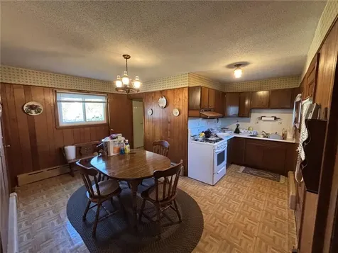 12 Union Street Warren RI 02885