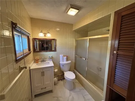 12 Union Street Warren RI 02885