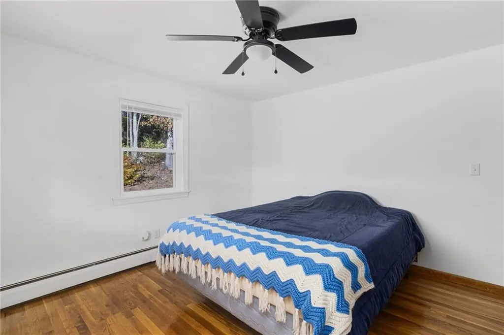 89 Lowell Street West Warwick RI 02893